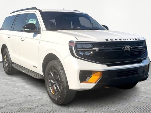 New 2025 Ford Expedition Tremor image 1