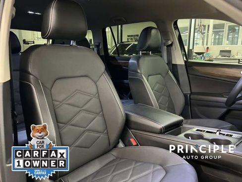 Certified 2024 Volkswagen Atlas SE FWD image 35