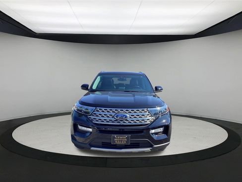 Used 2023 Ford Explorer Limited w/ Limited Technology Package AWD/4WD image 3