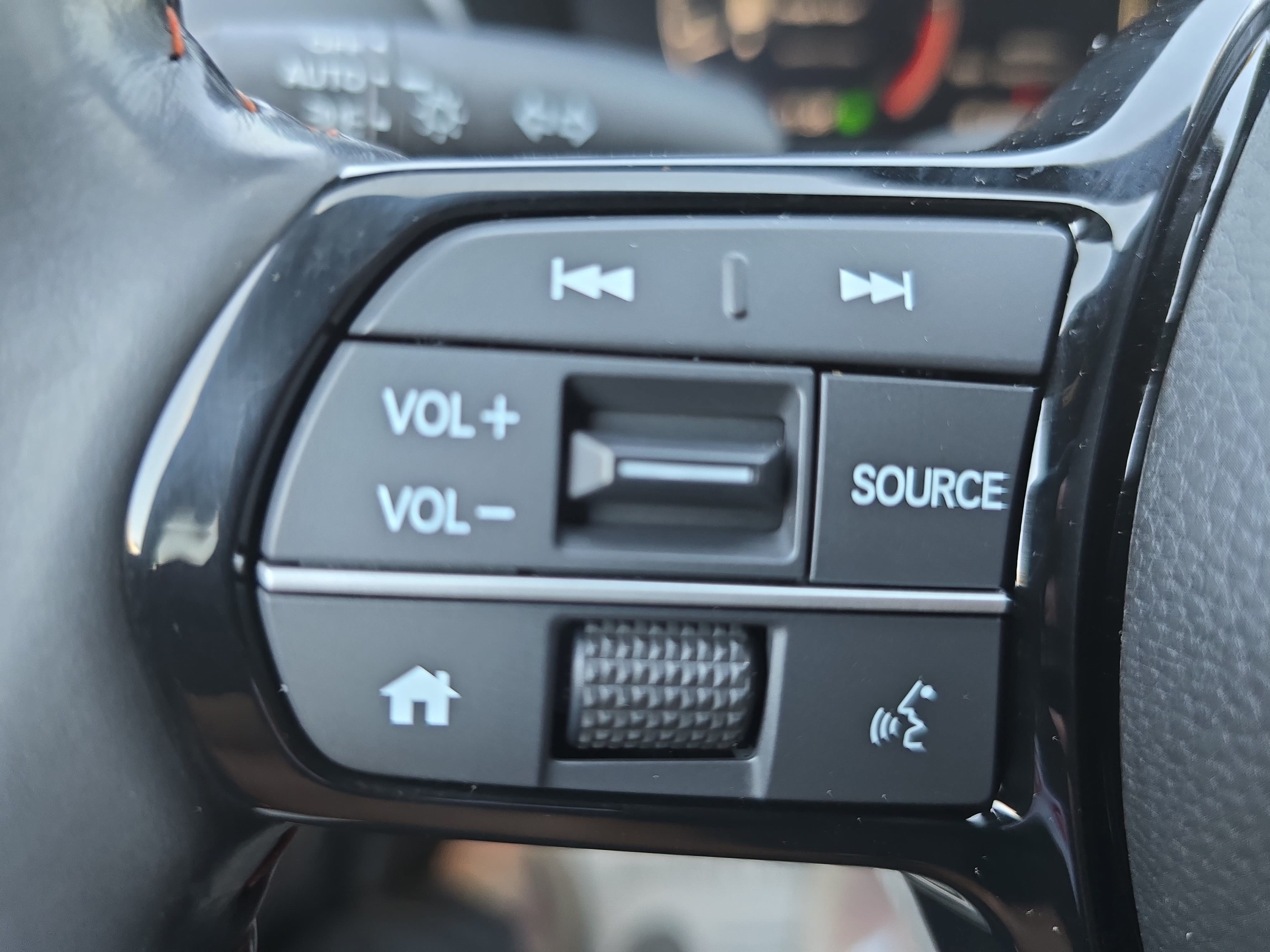 Used 2024 Honda HR-V Sport image 14