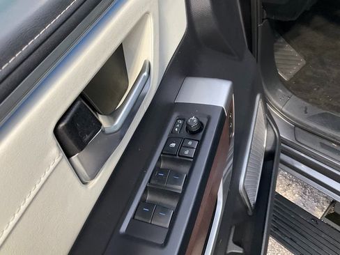Used 2022 Toyota Tundra Capstone image 8