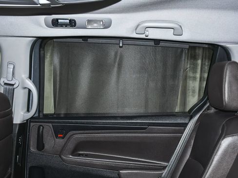 Used 2023 Honda Odyssey Touring image 11