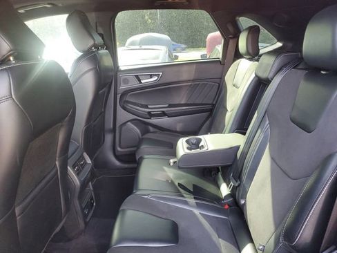 Used 2022 Ford Edge ST w/ Equipment Group 401A AWD/4WD image 11