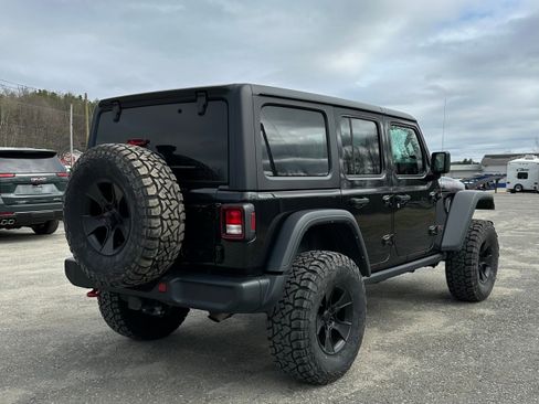 Used 2021 Jeep Wrangler Unlimited Rubicon AWD/4WD image 3