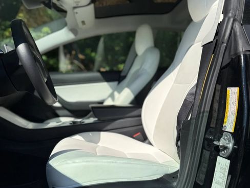 Used 2020 Tesla Model 3 Long Range AWD/4WD image 5