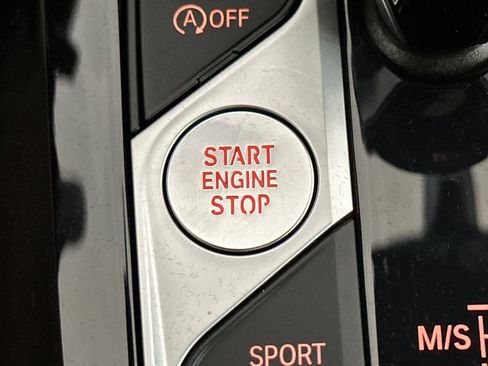 Used 2023 BMW X3 sDrive30i w/ Premium Package image 23