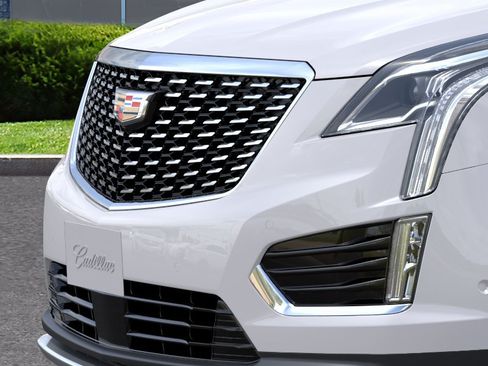 New 2026 Cadillac XT5 Premium Luxury w/ Driver Assist Package AWD/4WD image 13