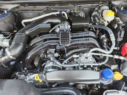 Used 2025 Subaru Legacy Premium AWD/4WD image 24