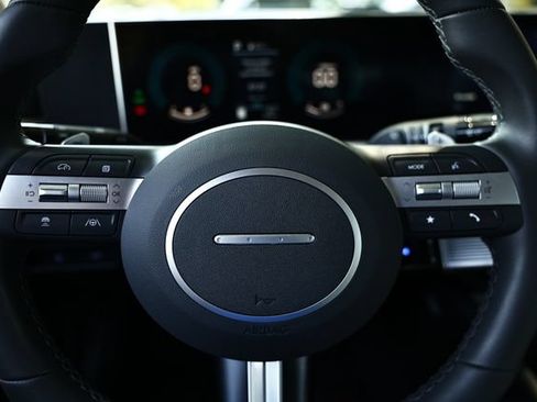 Certified 2025 Hyundai Sonata SEL FWD image 31