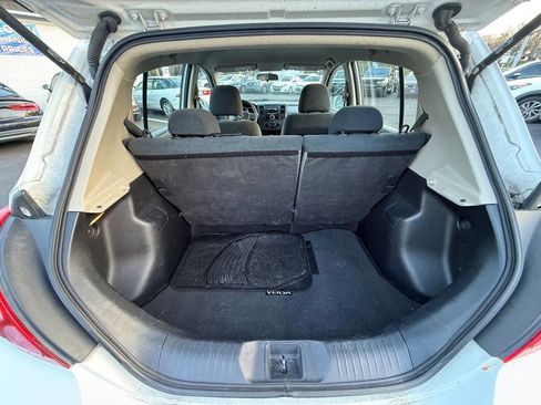 Used 2010 Nissan Versa 1.8 S w/ PWR Plus Pkg image 19