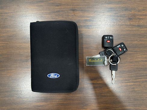 Used 2005 Ford F350 Lariat RWD image 45