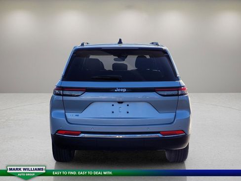 Used 2023 Jeep Grand Cherokee 4WD 4xe image 7