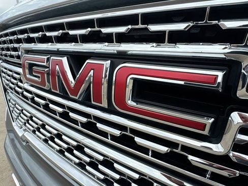 Certified 2021 GMC Sierra 1500 Denali w/ Driver Alert Package II image 32