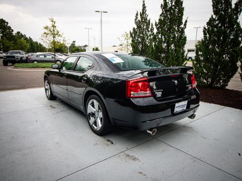 Used 2009 Dodge Charger R/T RWD image 8