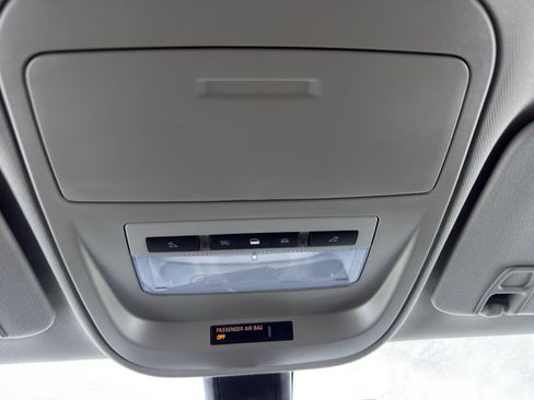 Used 2018 Chevrolet Colorado Z71 image 22