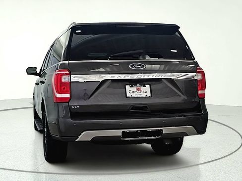 Used 2020 Ford Expedition XLT w/ Equipment Group 201A AWD/4WD image 5