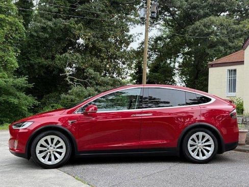 Used 2017 Tesla Model X 75D AWD/4WD image 12