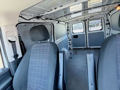 Used 2019 Mercedes-Benz Metris image 14