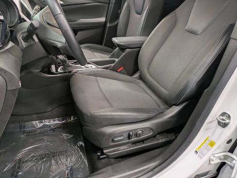 Used 2023 Buick Encore GX Essence w/ Experience Buick Package AWD/4WD image 10
