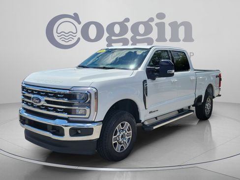 Certified 2026 Ford F250 Lariat AWD/4WD image 1