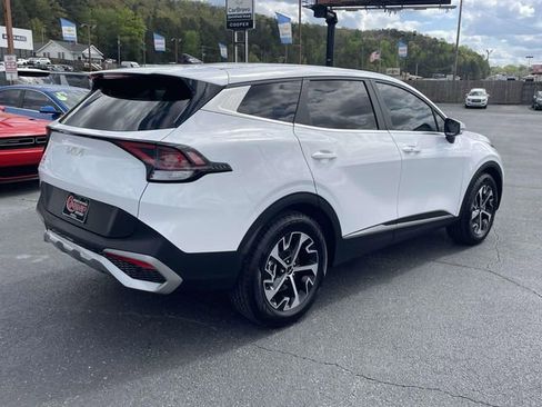 Used 2023 Kia Sportage EX FWD image 4