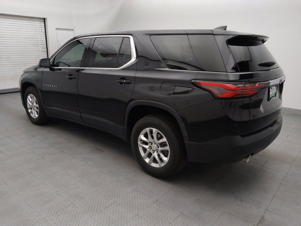 Used 2022 Chevrolet Traverse LS FWD image 3