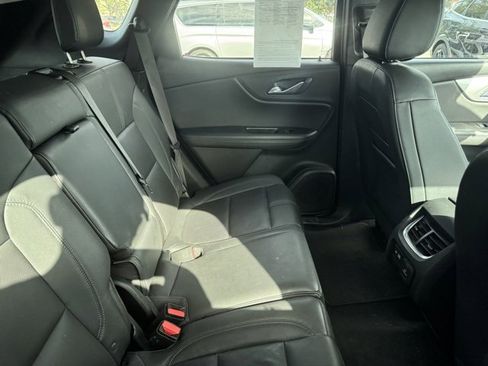 Used 2021 Chevrolet Blazer LT w/ Sound & Technology Package image 5