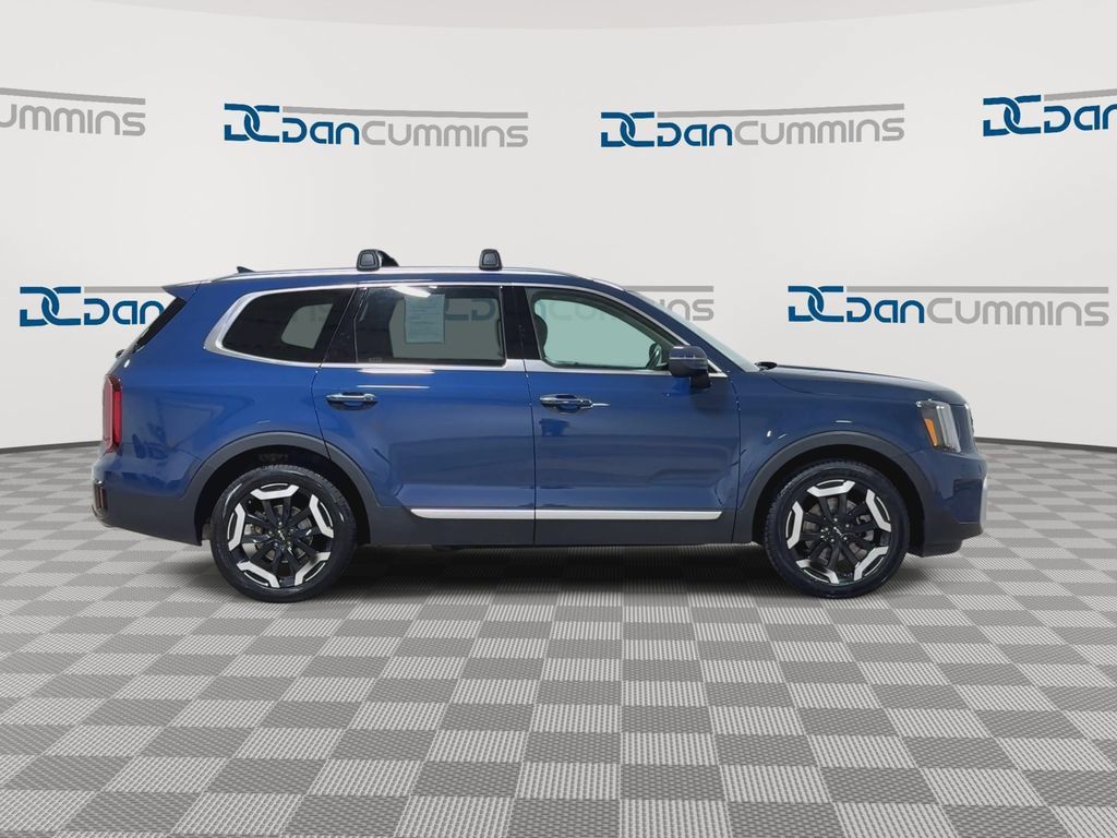 Used 2025 Kia Telluride S AWD/4WD image 9