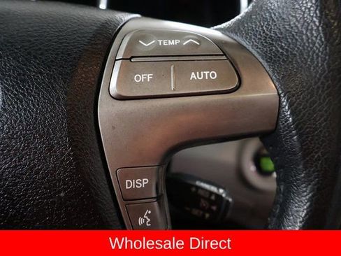 Used 2010 Toyota Highlander Limited image 19