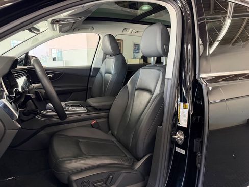 Used 2020 Audi Q7 3.0T Premium Plus AWD/4WD image 15