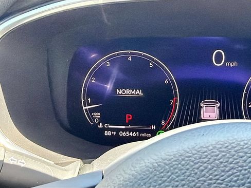 Used 2024 Acura MDX FWD image 42