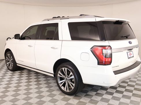 Used 2021 Ford Expedition Platinum AWD/4WD image 24