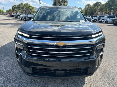 New 2026 Chevrolet Traverse LT w/ Sun and Wheel Package FWD image 3