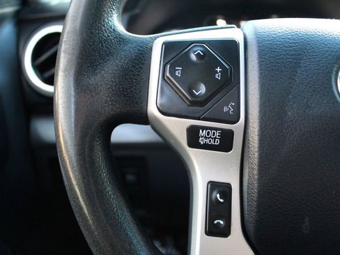 Used 2018 Toyota Tundra SR5 RWD image 16