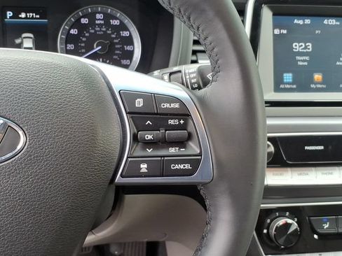 Used 2018 Hyundai Sonata SEL w/ Tech Package 02 FWD image 17