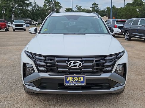 Used 2025 Hyundai Tucson SEL FWD image 2