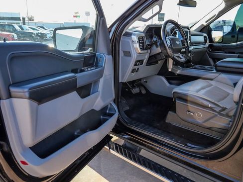 Used 2021 Ford F150 4x4 SuperCrew image 25