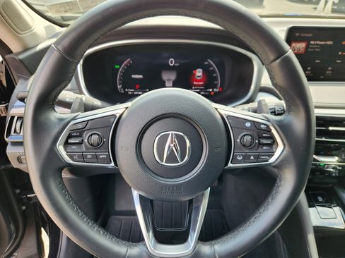 Used 2023 Acura MDX SH-AWD w/ Technology Package image 9