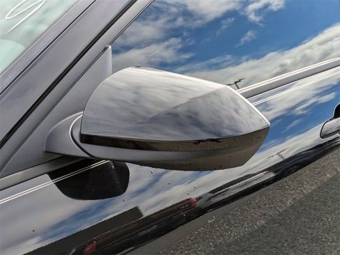 Used 2022 Hyundai Elantra SEL image 12