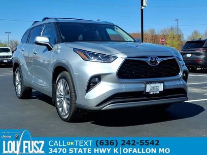 Used 2023 Toyota Highlander Platinum