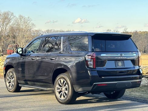 Used 2022 Chevrolet Tahoe LT w/ Luxury Package AWD/4WD image 16