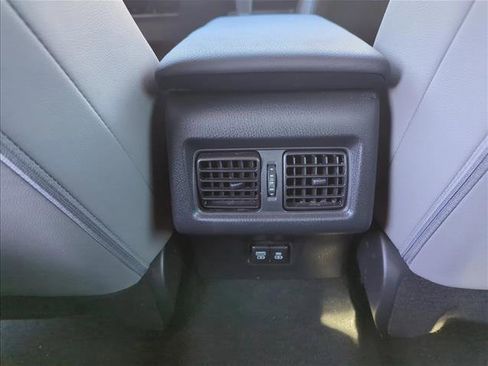 Certified 2025 Toyota Camry SE w/ Convenience Package image 20