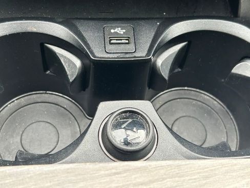 Used 2025 BMW 330i Sedan image 33