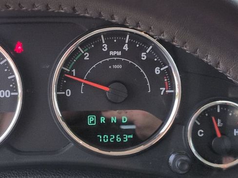 Used 2018 Jeep Wrangler Sport AWD/4WD image 18
