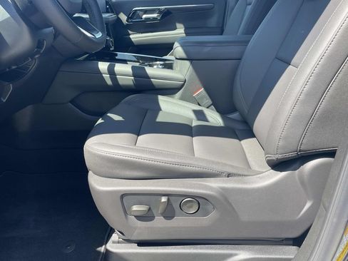 New 2026 Chevrolet Tahoe LT w/ Comfort Package AWD/4WD image 19