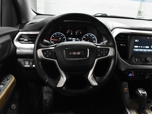 Used 2019 GMC Acadia SLE w/ LPO, Floor Liner Package image 7