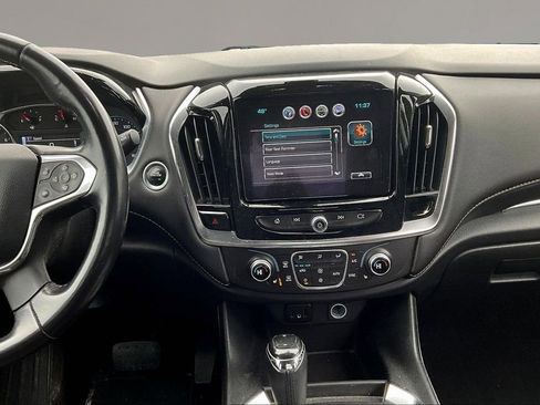Used 2019 Chevrolet Traverse LT AWD/4WD image 9