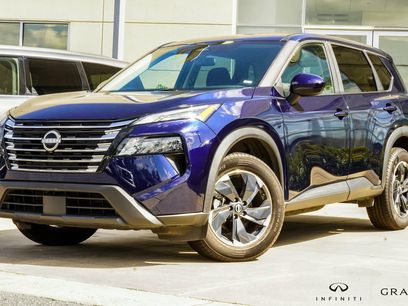Used 2025 Nissan Rogue SV