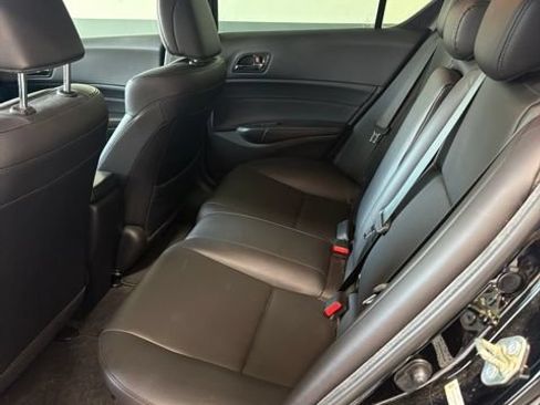 Used 2016 Acura ILX FWD image 10