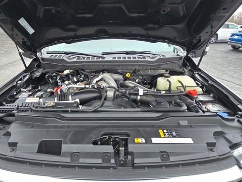 Used 2024 Ford F350 Lariat image 27